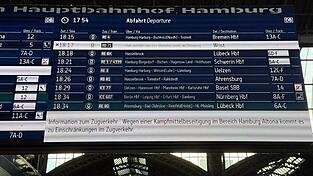 Eine Bombenentschärfung in Hamburg sorgt für Zugausfälle. Eine Bombenentschärfung in Hamburg sorgt für Zugausfälle.