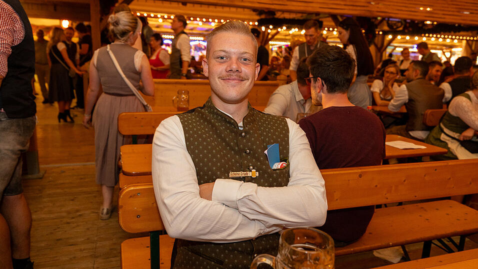 Die Partybilder vom Freitag, 9. August 2024, aus dem Festzelt Nothaft. Die Partybilder vom Freitag, 9. August 2024, aus dem Festzelt Nothaft.