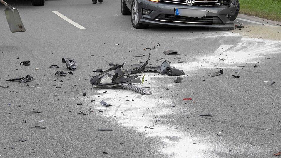 Wegen eines Unfalls musste die B11 bei Grafling am Sonntagnachmittag gesperrt werden.
