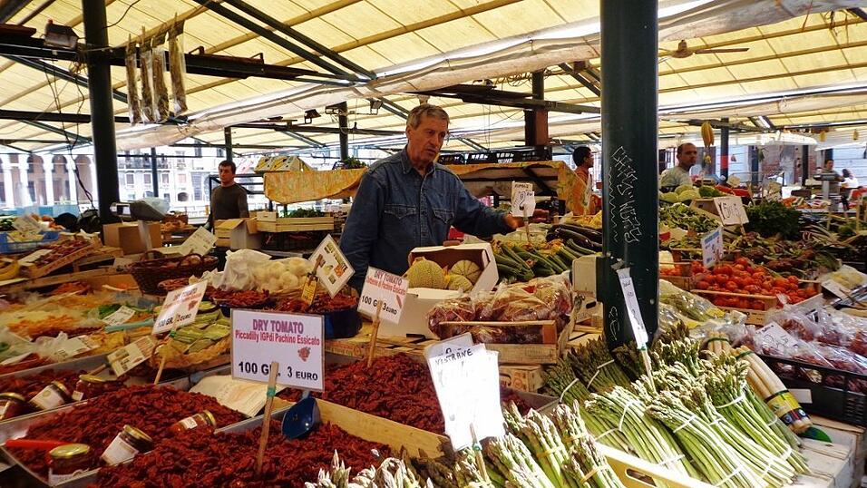 Katharina Beer aus Dingolfing entdeckt Venedig. Katharina Beer aus Dingolfing entdeckt Venedig.