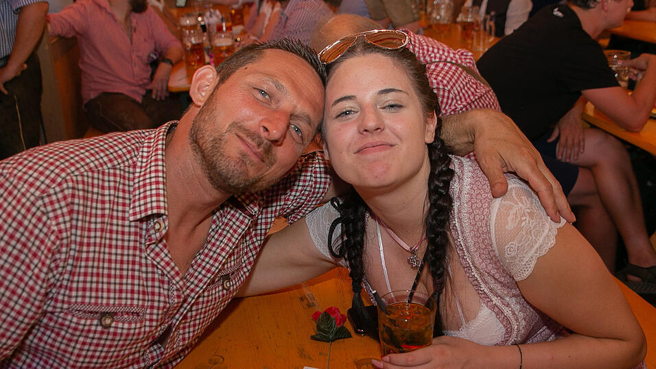 Die Partybilder vom Samstag, 13. August 2022, aus dem Festzelt Krönner.