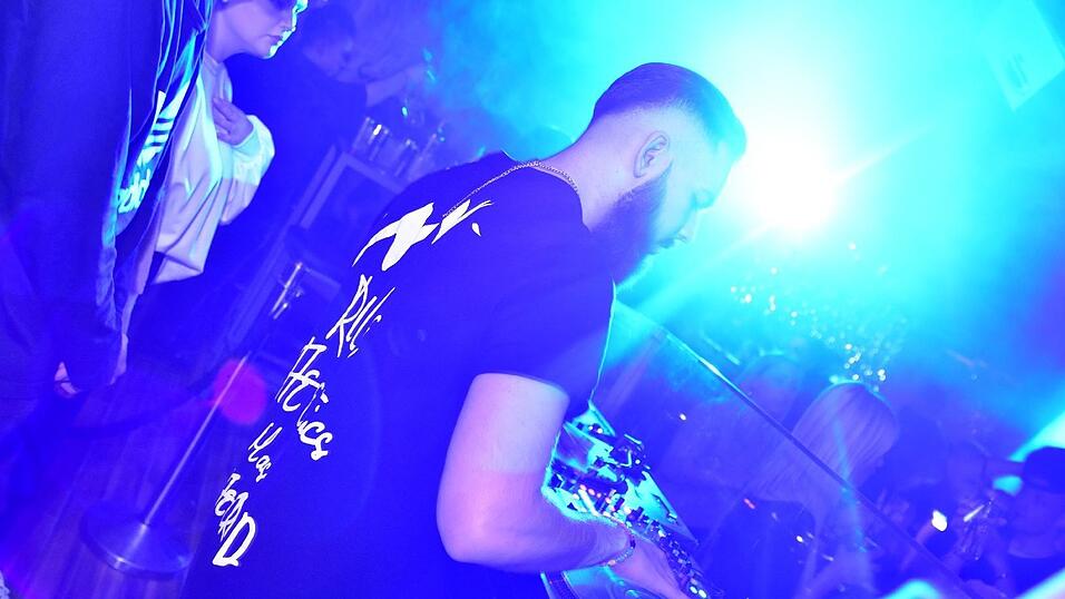 Schickes Parytvolk im Stars am Samstag in Landshut