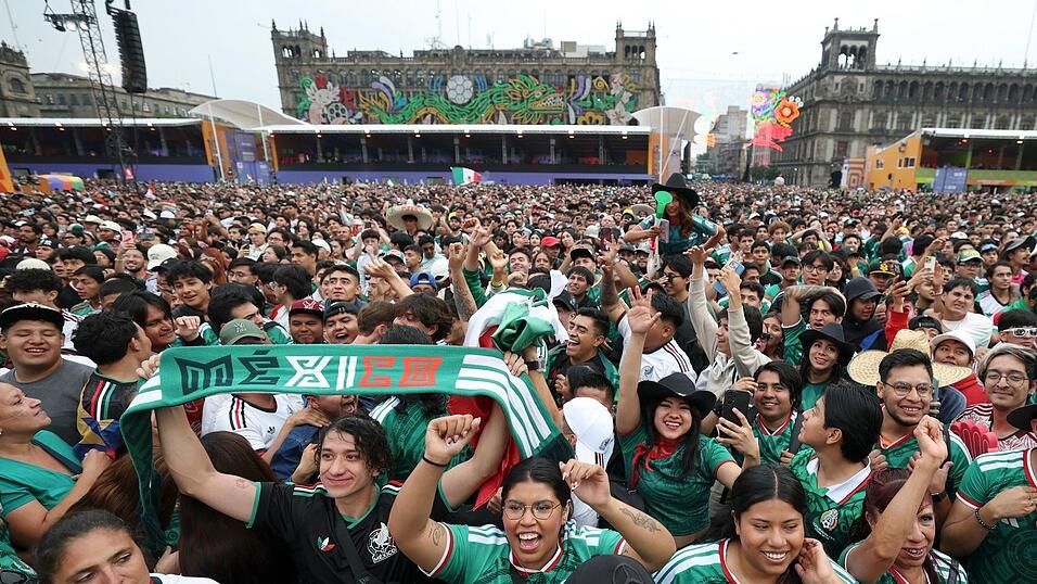 Es herrscht immer Fußball-Ausnahmezustand, wenn El Tri spielt. Es herrscht immer Fußball-Ausnahmezustand, wenn El Tri spielt.