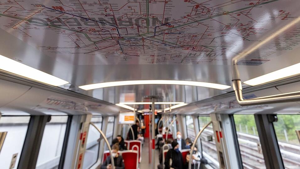 Der Nahverkehr in Nürnberg wurde zuletzt deutlich ausgeweitet, damit liegt die fränkische Kommune bei den Großstädten bundesweit an zweiter Stelle. (Archivbild) Der Nahverkehr in Nürnberg wurde zuletzt deutlich ausgeweitet, damit liegt die fränkische Kommune bei den Großstädten bundesweit an zweiter Stelle. (Archivbild)