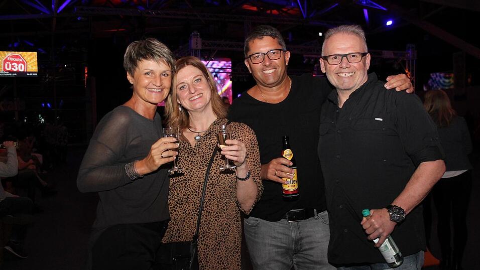 So schön war die Ü30-Party in Essenbach. So schön war die Ü30-Party in Essenbach.