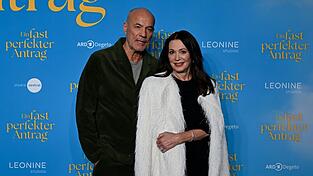 Iris Berben (r) und Heiner Lauterbach spielen zum ersten Mal ein Liebespaar. (Archivbild)