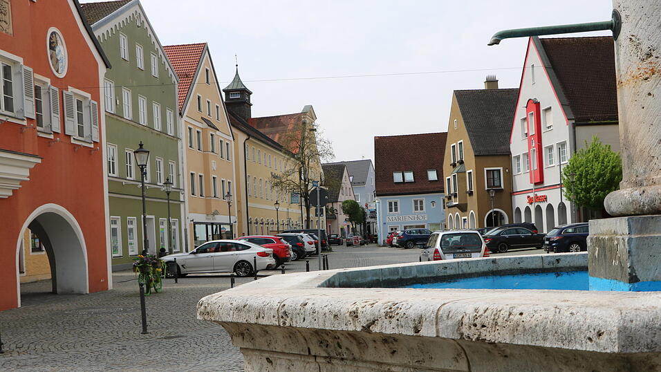 Vor allem in der Innenstadt fehlt es an Stellpl&auml;tzen, die oftmals abgel&ouml;st werden m&uuml;ssen.