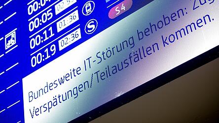 Der Bahnverkehr war wegen einer Funkst&ouml;rung eingestellt.