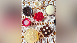 Im Deutschen Knopfmuseum sind Knöpfe in vielen Varianten zu sehen.