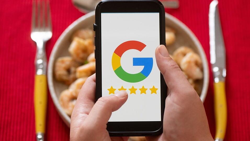 Rezensionen spielen für Restaurants und Hotels eine wichtige Rolle. Rezensionen spielen für Restaurants und Hotels eine wichtige Rolle.