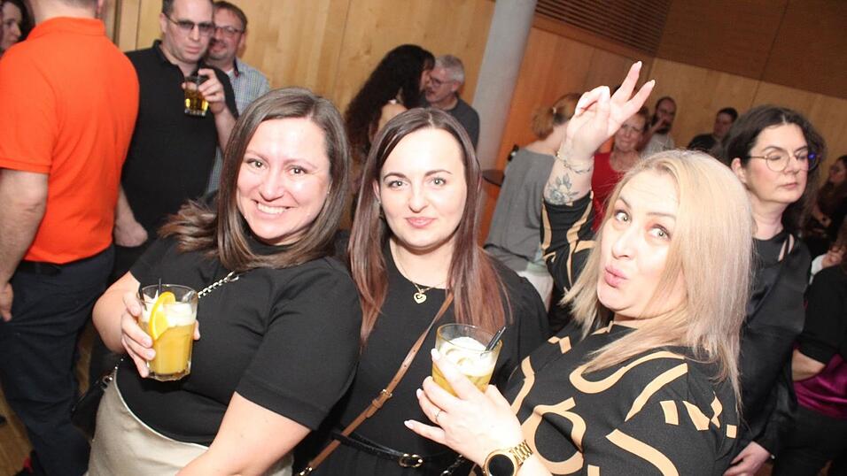 Auf der Eskara &Uuml;30-Party in Essenbach war wieder viel los.