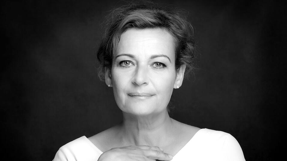 Im Alter von 58 Jahren starb die gebürtige Regensburgerin. Im Alter von 58 Jahren starb die gebürtige Regensburgerin.