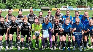 Die Frauen des SV Frauenbiburg sichern sich nach dem Bayernliga-Abstieg souverän den Titel in der Landesliga Süd. Die Frauen des SV Frauenbiburg sichern sich nach dem Bayernliga-Abstieg souverän den Titel in der Landesliga Süd.