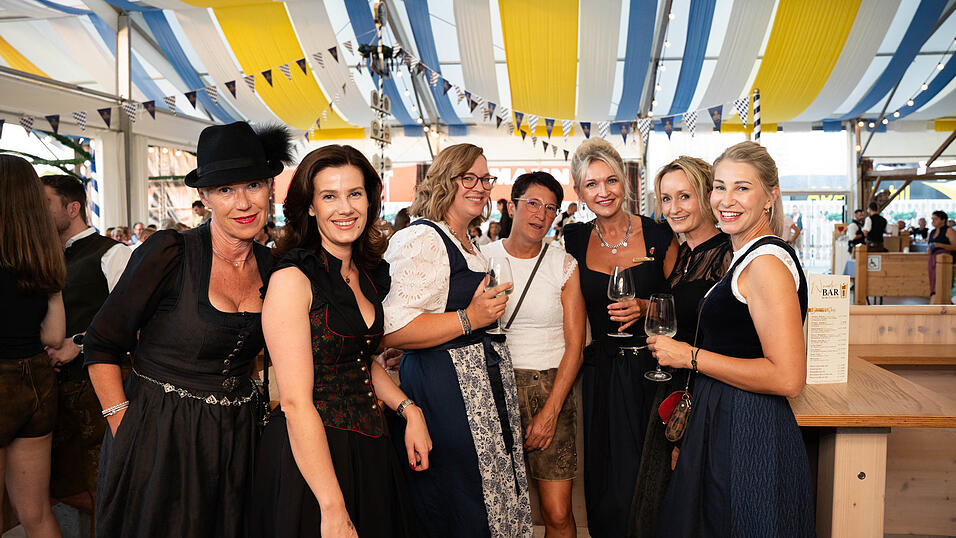 Die Partybilder vom Donnerstag, 13. August, aus dem Festzelt Reisinger. Die Partybilder vom Donnerstag, 13. August, aus dem Festzelt Reisinger.