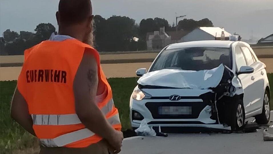 Bei Wallersdorf kam es am Mittwoch zu einem tödlichen Unfall.