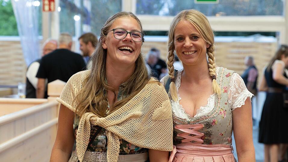 Die Partybilder vom Sonntag, 9. August, aus dem Festzelt Reisinger. Die Partybilder vom Sonntag, 9. August, aus dem Festzelt Reisinger.