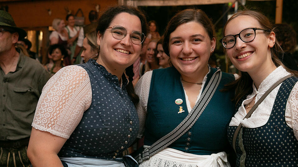 Echte Blasmusikfans lie&szlig;en sich auch den zweiten Auftritt in Folge am Dienstagabend nicht entgehen.