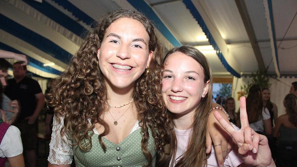 Zur Musik von Headless wurde ausgelassen gefeiert.