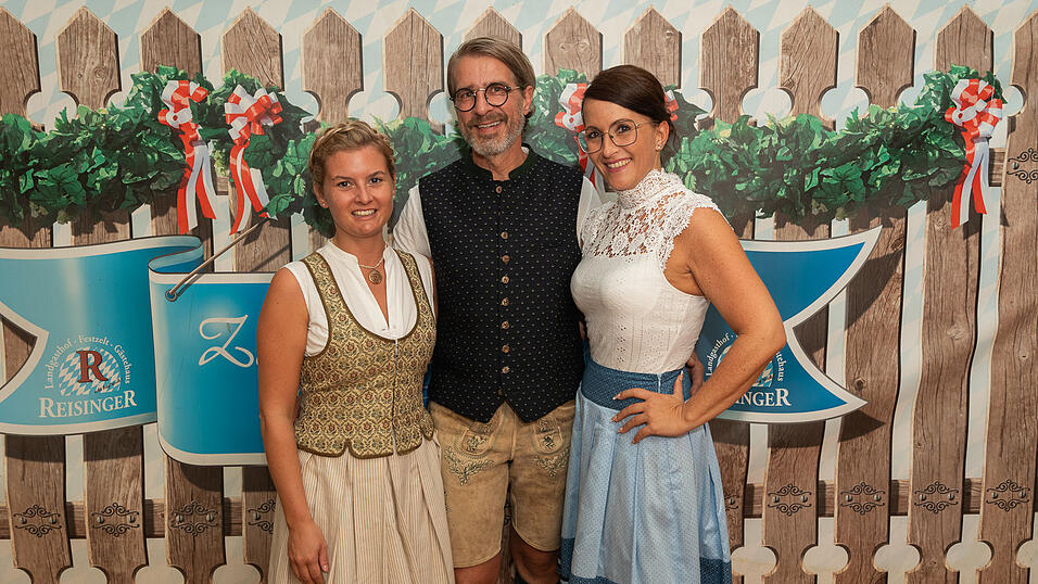 Die Partybilder vom Donnerstag, 17. August 2023, aus dem Festzelt Reisinger. Die Partybilder vom Donnerstag, 17. August 2023, aus dem Festzelt Reisinger.