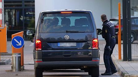 Vorf&uuml;hrung am Bundesgerichtshof im Fall einer mutma&szlig;lichen Russland-Spionin.