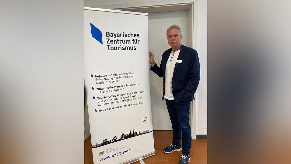 Prof. Dr. Alfred Bauer von der Hochschule Kempten ist Leiter des BZT, das Wissenschaft und Wirtschaft vernetzen will. Prof. Dr. Alfred Bauer von der Hochschule Kempten ist Leiter des BZT, das Wissenschaft und Wirtschaft vernetzen will.