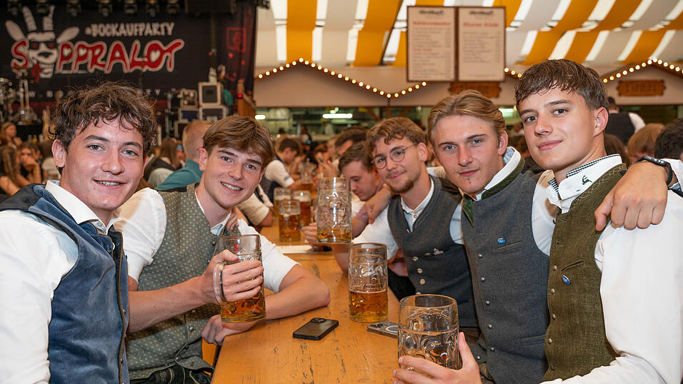 Die Partybilder vom Montag, 17. August, aus dem Festzelt Nothaft.