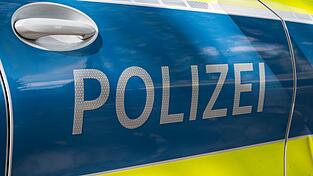Bei einem Auffahrunfall auf der A7 sind zwei Autofahrer leicht verletzt worden. (Symbolbild) Bei einem Auffahrunfall auf der A7 sind zwei Autofahrer leicht verletzt worden. (Symbolbild)