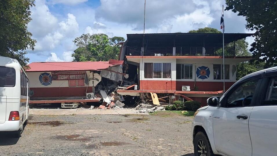 In Sona in der Provinz Veraguas gab es Schäden. In Sona in der Provinz Veraguas gab es Schäden.