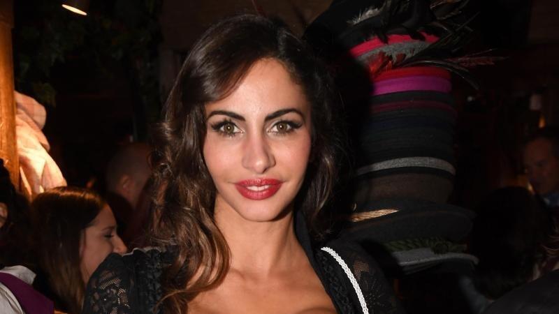 Nach einer rassistischen Äußerung gegenüber Kandidatin Linda Nobat hat Janina Youssefian das RTL-'Dschungelcamp' vorzeitig verlassen müssen. Nach einer rassistischen Äußerung gegenüber Kandidatin Linda Nobat hat Janina Youssefian das RTL-'Dschungelcamp' vorzeitig verlassen müssen.