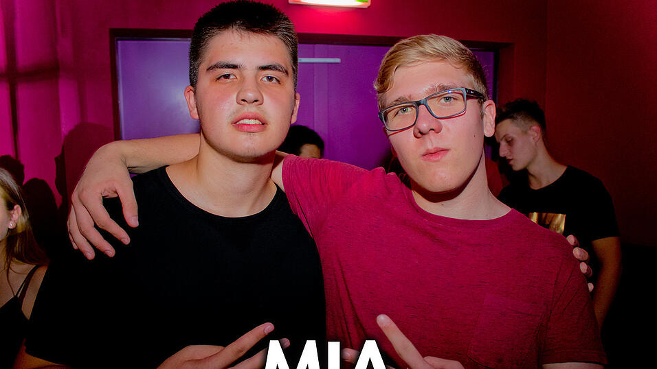 Beste Stimmung auf der Oberstufenparty im Mia Nightclub in Cham. Beste Stimmung auf der Oberstufenparty im Mia Nightclub in Cham.