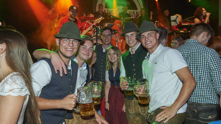 Die Partybilder vom Sonntag, 14. August 2022, aus dem Festzelt Lechner.