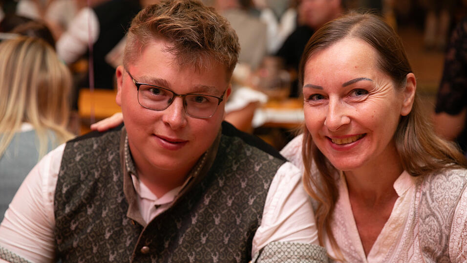 Die Partybilder vom Samstag, 16. August, aus dem Festzelt Weckmann. Die Partybilder vom Samstag, 16. August, aus dem Festzelt Weckmann.