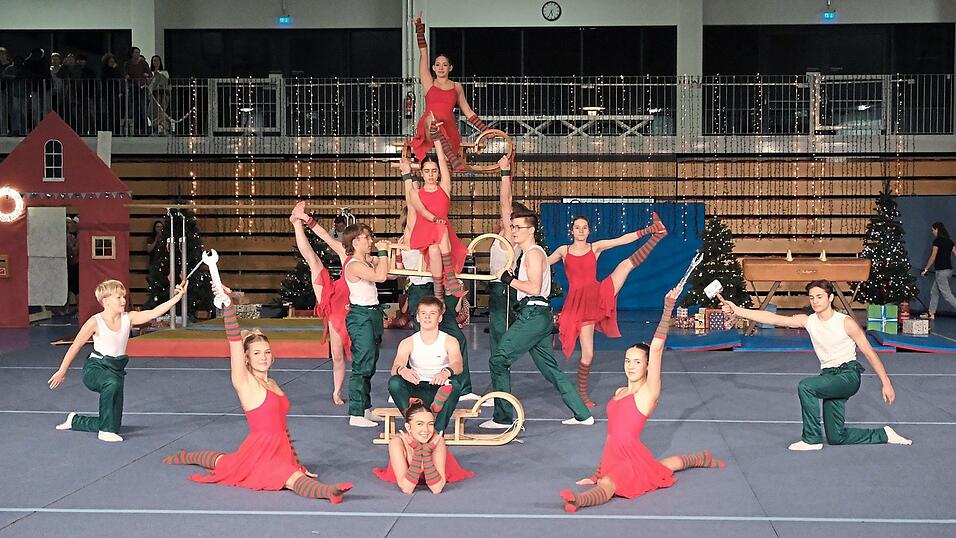 Diese Weihnachtswichtel kümmerten sich um die Wartung des Weihnachtsmann-Schlittens.