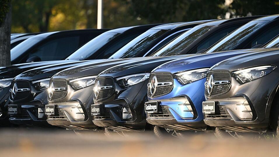 Mercedes-Benz verkauft weniger Fahrzeuge. (Archivbild)