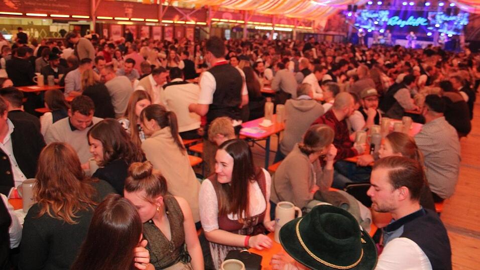 Die sch&ouml;nsten Bilder vom 21. Starkbierfest in Landshut.