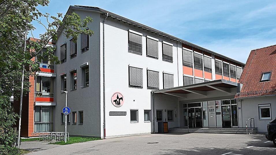 An der Grundschule Altstadt werden im kommenden Schuljahr 98 Kinder eingeschult - für September 2027 werden bereits rund 125 Erstklässler prognostiziert. An der Grundschule Altstadt werden im kommenden Schuljahr 98 Kinder eingeschult - für September 2027 werden bereits rund 125 Erstklässler prognostiziert.