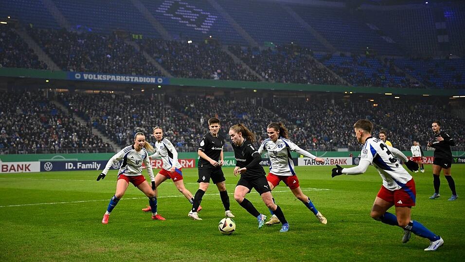 Erstmals im Volksparkstadion und gleich erfolgreich: die HSV-Frauen