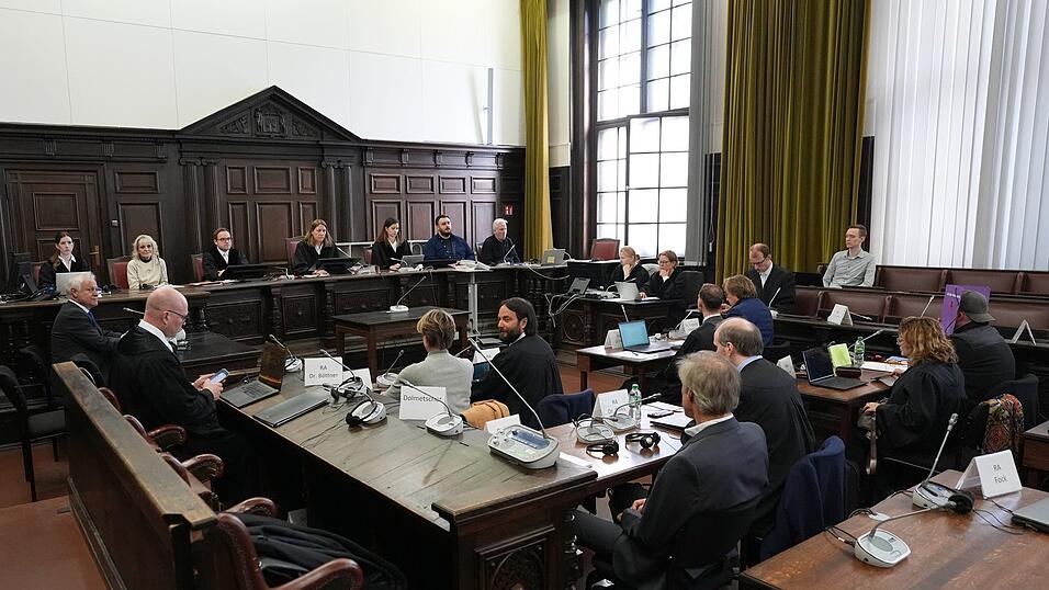 Im aktuellen Prozess gibt es sieben Angeklagte.