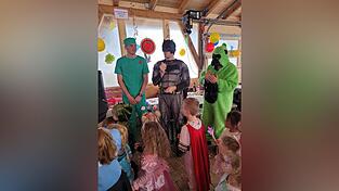 Die ersten drei Pl&auml;tze des Kost&uuml;mwettbewerbs