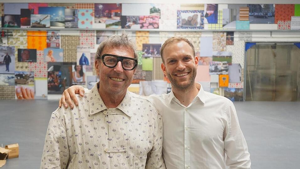 Markus Birner mit seinem Sohn Valentin Wittmann, der aktuelle Chef von Birner Kunststofftechnik Markus Birner mit seinem Sohn Valentin Wittmann, der aktuelle Chef von Birner Kunststofftechnik