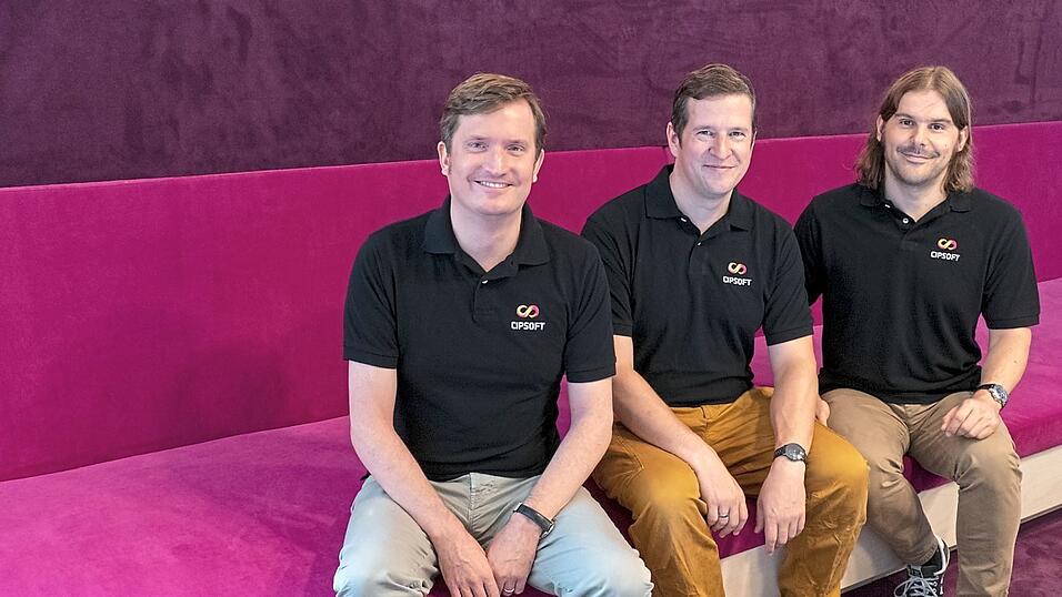 Stephan Vogler (von links), Benjamin Zuckerer und Ulrich Schlott leiten das Unternehmen.