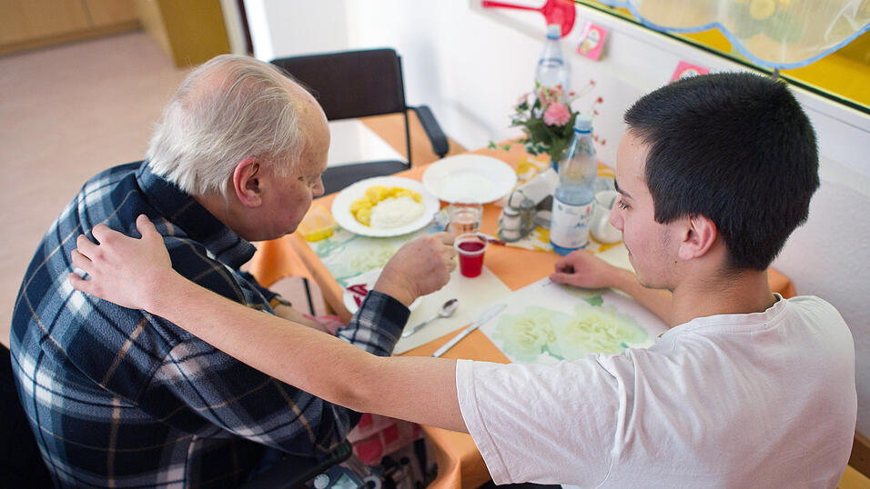 Die Arbeit in einer sozialen Einrichtung kann gerade f&uuml;r junge Menschen eine Lektion f&uuml;rs Leben werden.
