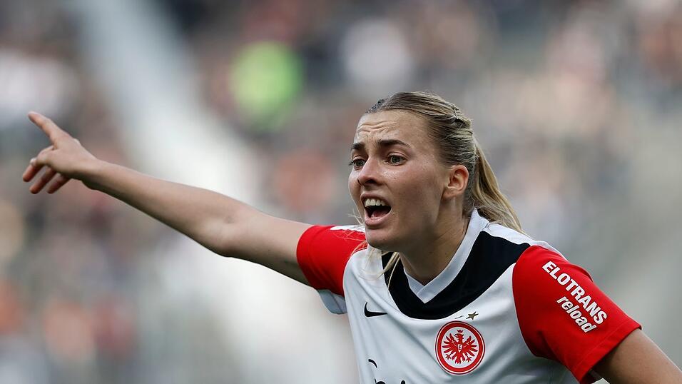 Wieder einmal nicht in der Königsklasse: Eintracht Frankfurt und Spielführerin Laura Freigang. (Archivbild) Wieder einmal nicht in der Königsklasse: Eintracht Frankfurt und Spielführerin Laura Freigang. (Archivbild)