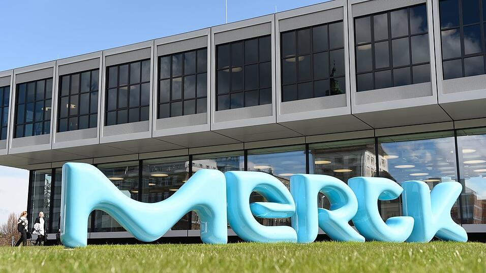 Der Pharmakonzern Merck f&uuml;hrt neue Benefits f&uuml;r Besch&auml;ftigte ein (Archivbild).
