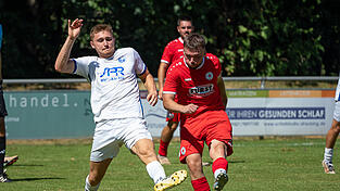 Der SV T&uuml;rk G&uuml;c&uuml; Straubing verschl&auml;ft die erste Halbzeit in Schwandorf. Die Aufholjagd in Durchgang zwei kommt dann zu sp&auml;t - 4:5 hei&szlig;t es am Ende.