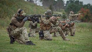 Die ukrainische Armee kann nur noch wenige Männer freiwillig für den Krieg mit Russland gewinnen. (Archivbild)