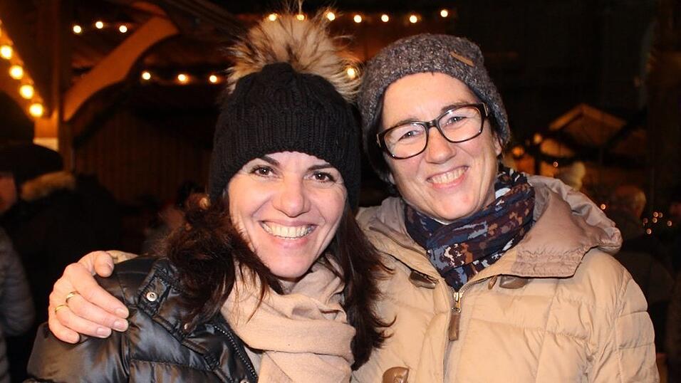 Der traditionelle Christkindlmarkt in Landshut z&auml;hlt zweifelsfrei zu den sch&ouml;nsten Bayerns. Daher pilgerten auch am Samstag, 15. Dezember, wieder etliche Besucher aus Nah und Fern zur Freyung.