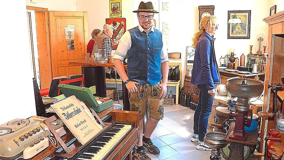 Oldtimerfreund David Ehehalt hat in seinem Museum einen Tag der offenen T&uuml;r angeboten.