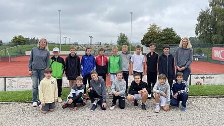 Die Jungs der U 12 spielten beim TV Nandlstadt.