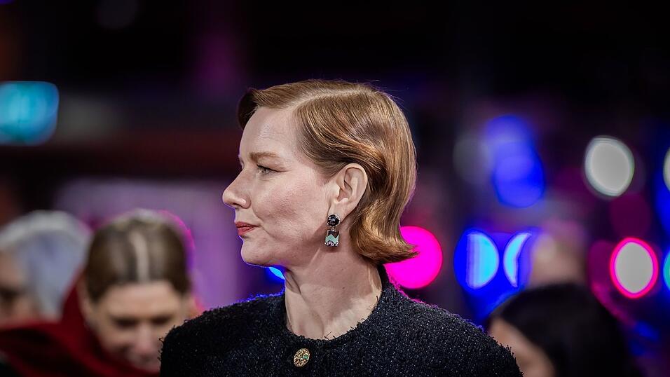 Sandra H&uuml;ller vor der Premiere.